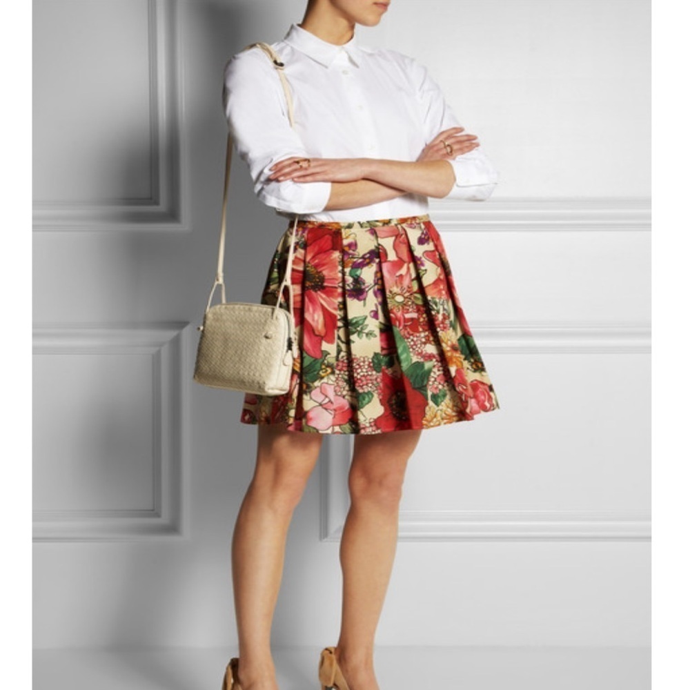 Valentino RED Pleated Floral Mini Skirt Size 36
